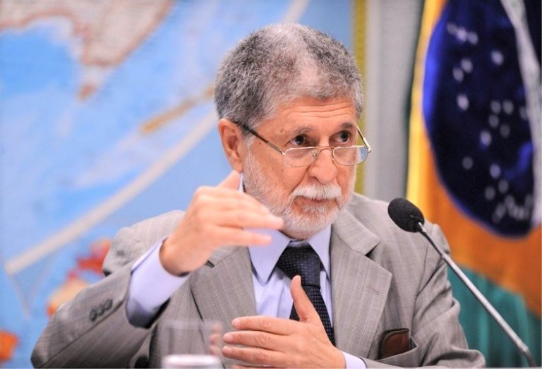 Celso Amorim deve visitar a Ucrânia, após Brasil ter recebido chanceler russo