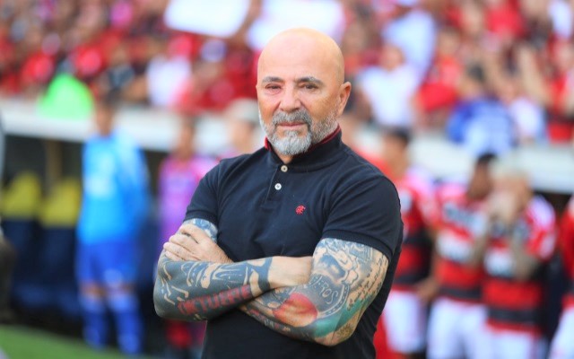 Volta de Pedro aos treinos do Flamengo é marcada por distanciamento de  Sampaoli, flamengo